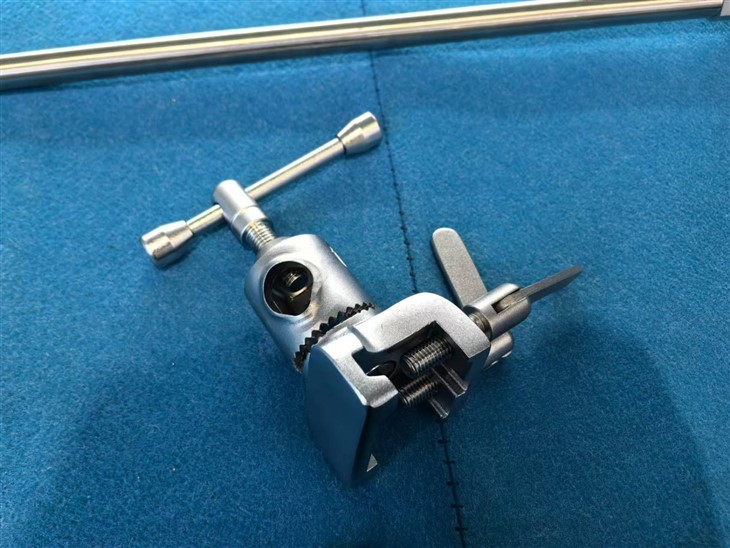 Aviation Aluminum Alloy Martin Endoscope Holder